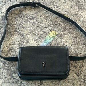 Vera Wang Fanny pack purse